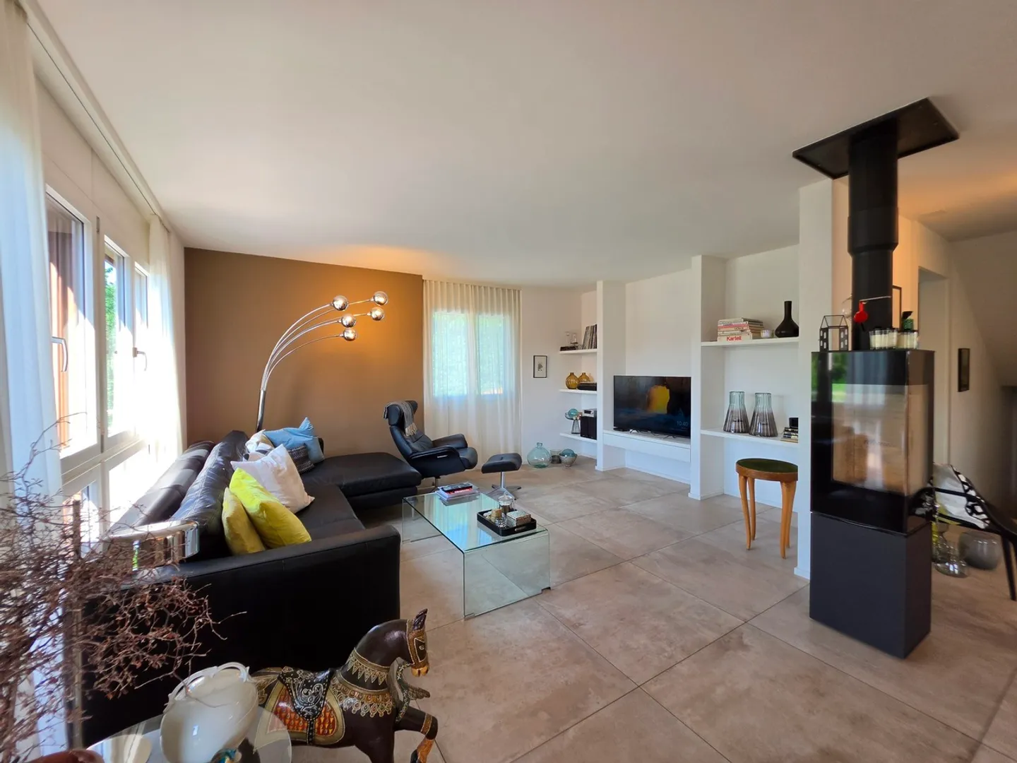 Superbe Villa Indépendante à Corminboeuf - Photo 3 sur 19