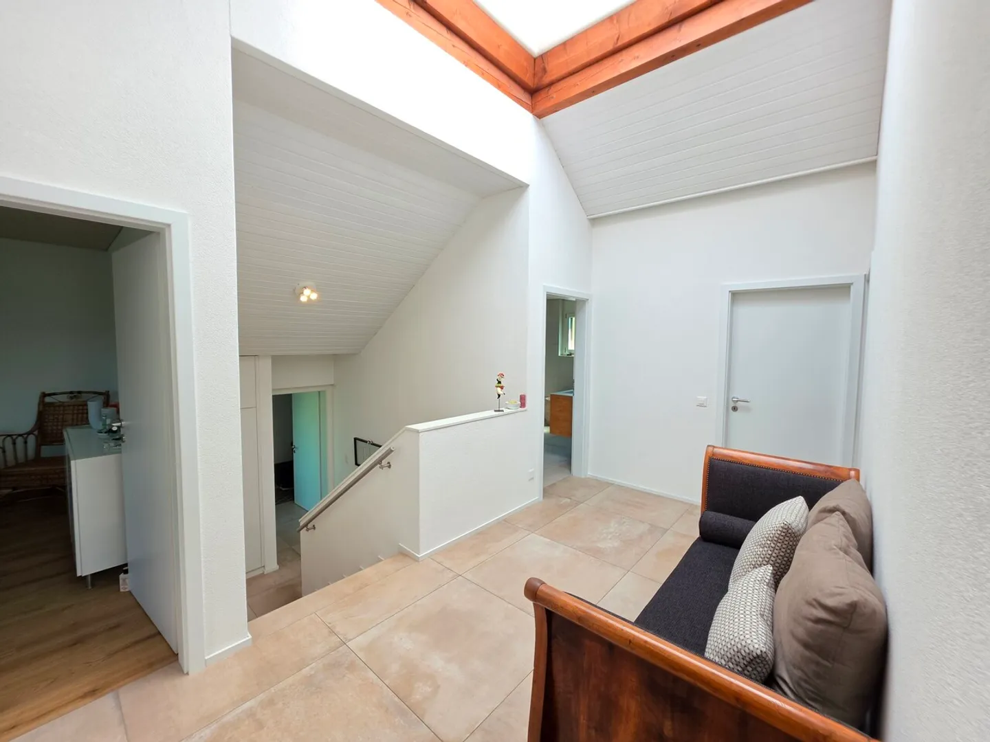 Superbe Villa Indépendante à Corminboeuf - Photo 9 sur 19