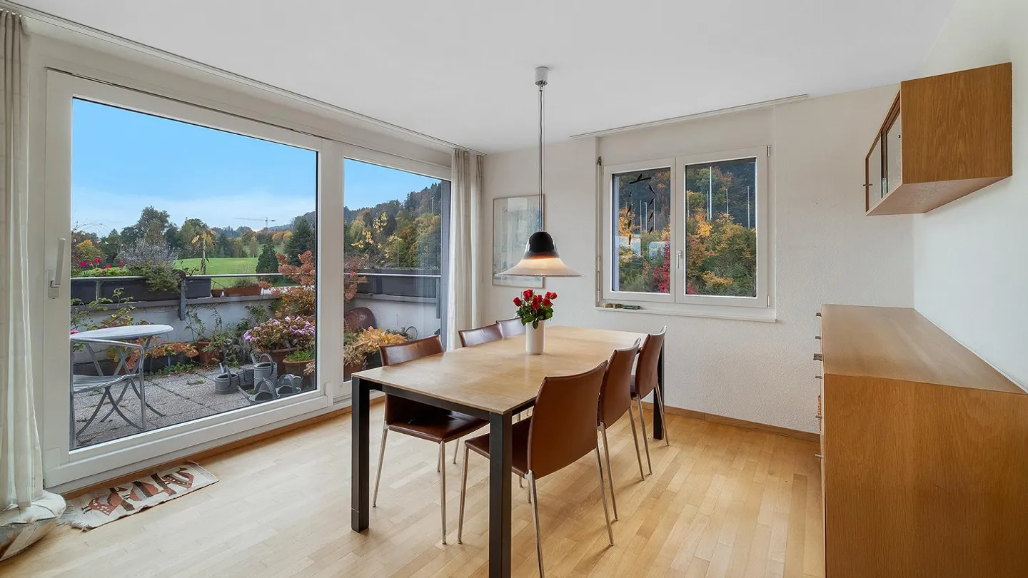 Penthouse avec vue panoramique et terrasses ensoleillées - Photo 3 sur 11