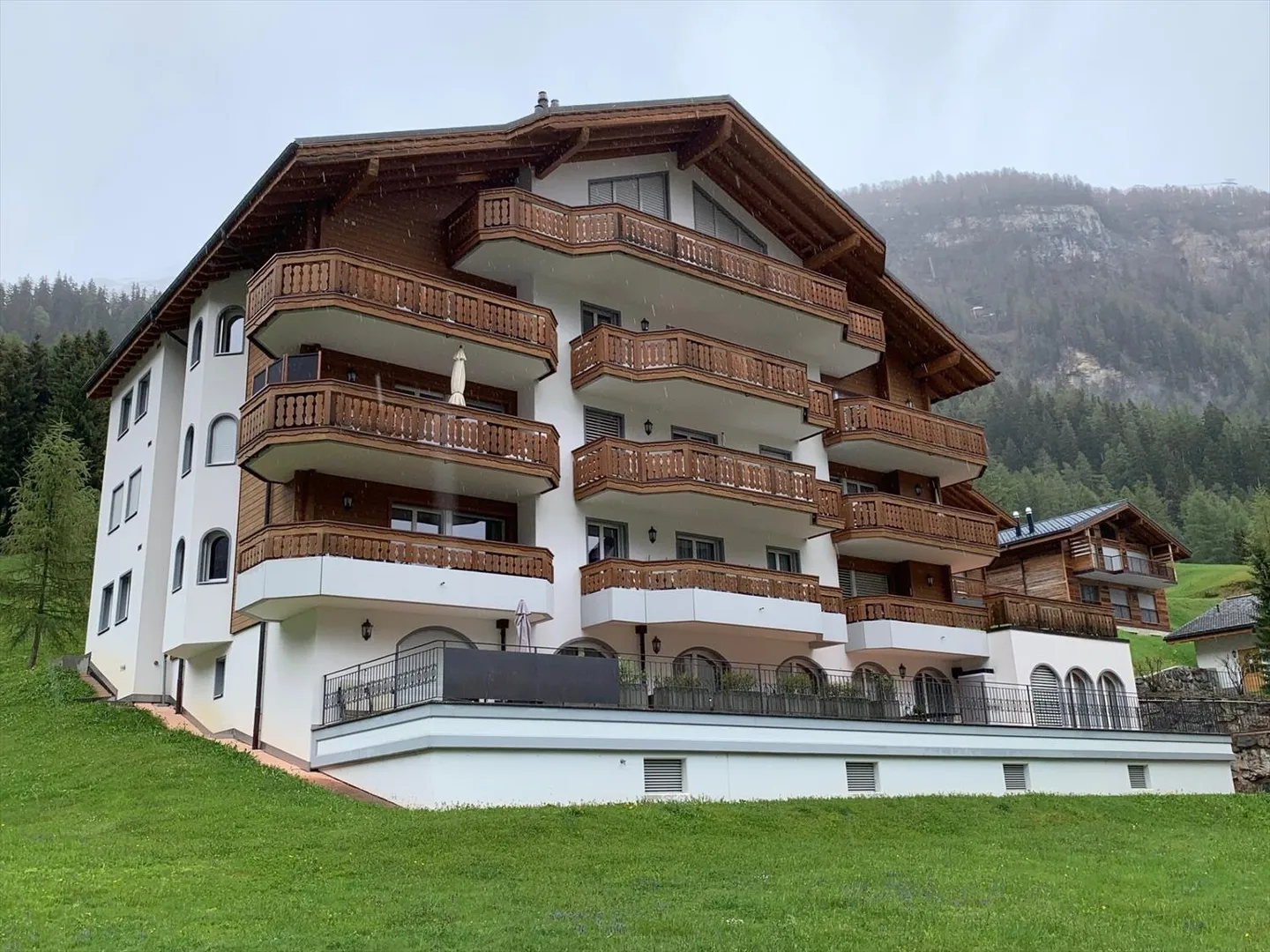 Appartamento 4.5 stanze - Foto 4 di 4