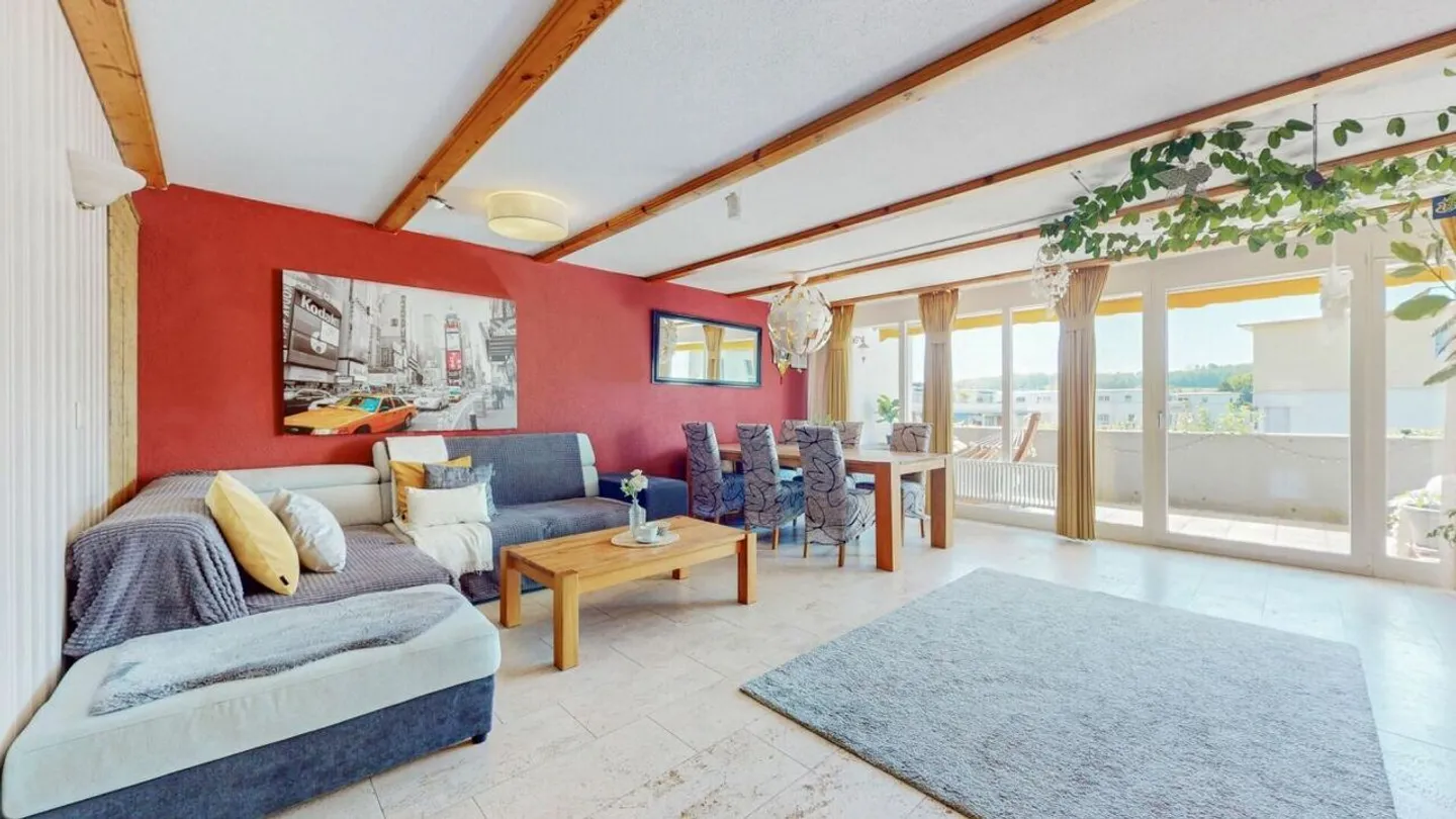 Appartamento duplex di 5,5 locali in posizione attraente - Foto 1 di 7