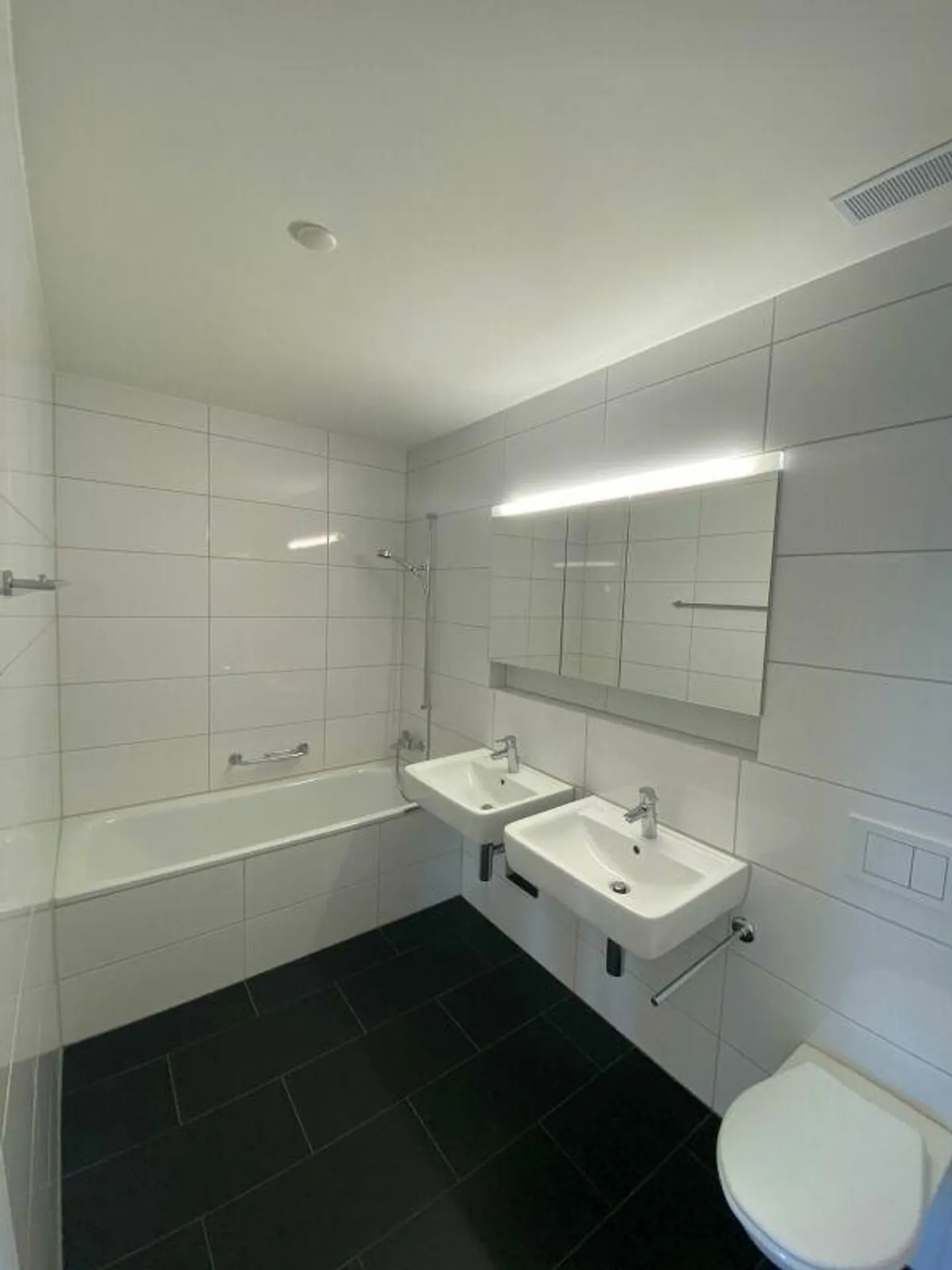 Appartamento moderno di 3,5 stanze in una posizione top - Foto 8 di 10