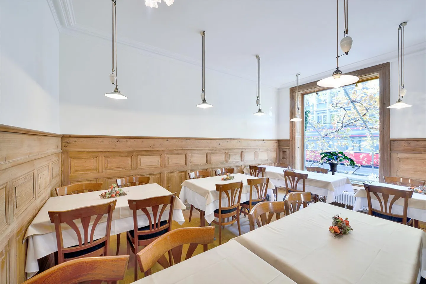 Charming restaurant with outdoor terrace on Belpstrasse - Photo 12 of 30
