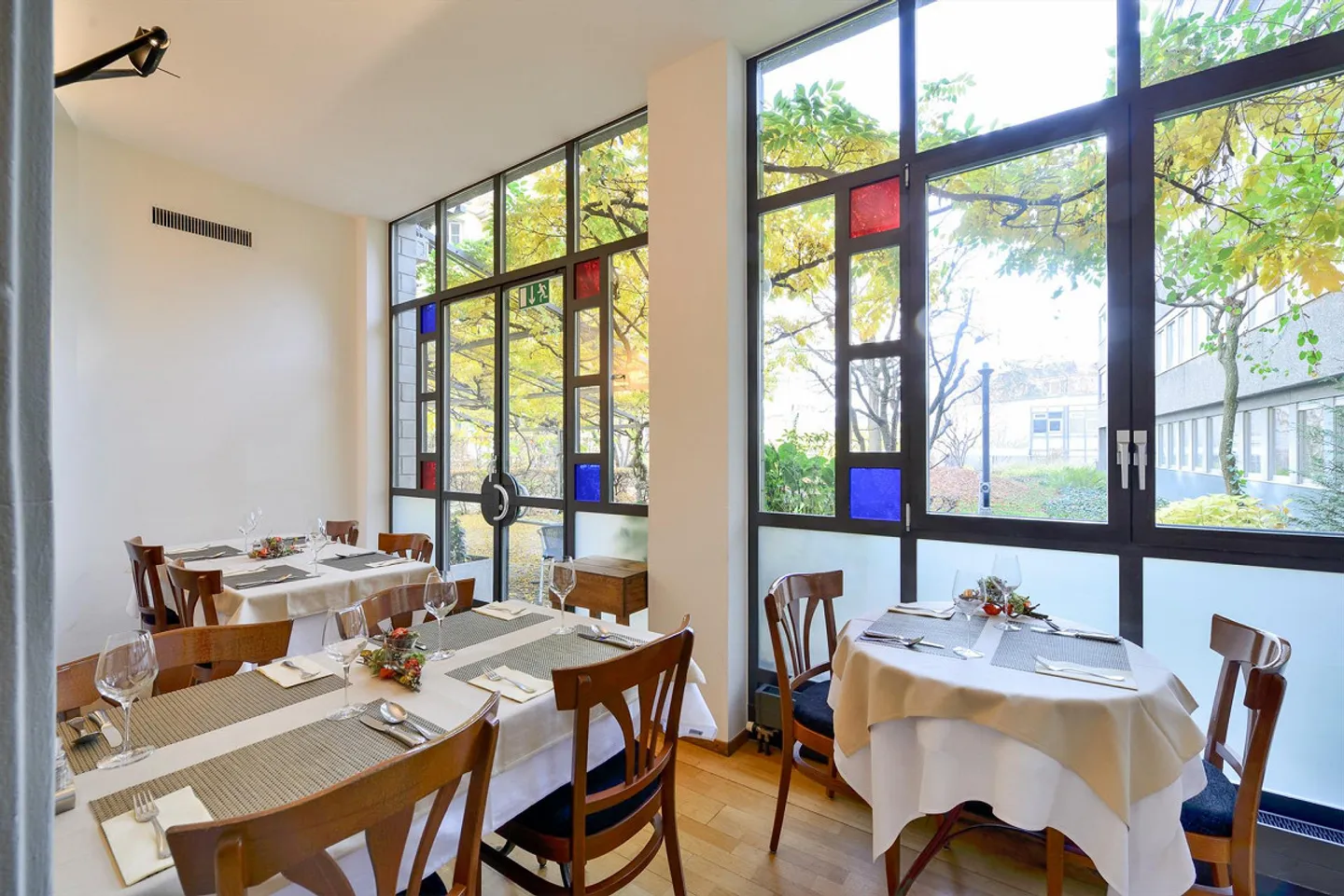 Charming restaurant with outdoor terrace on Belpstrasse - Photo 16 of 30