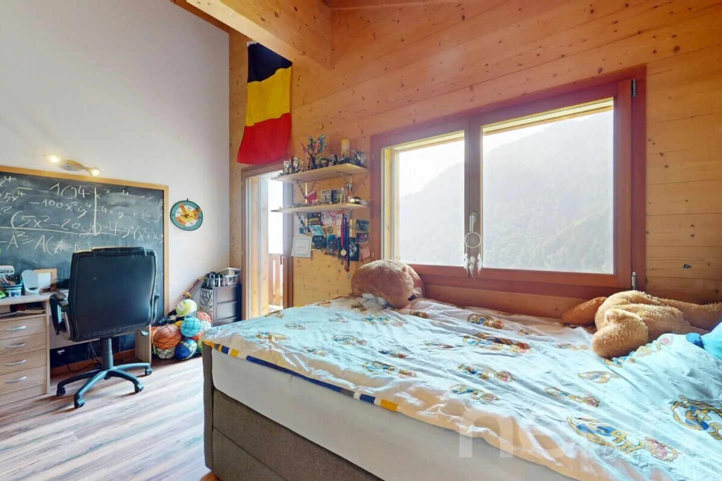 Geräumiges Chalet mit Bergblick - Foto 8 von 12