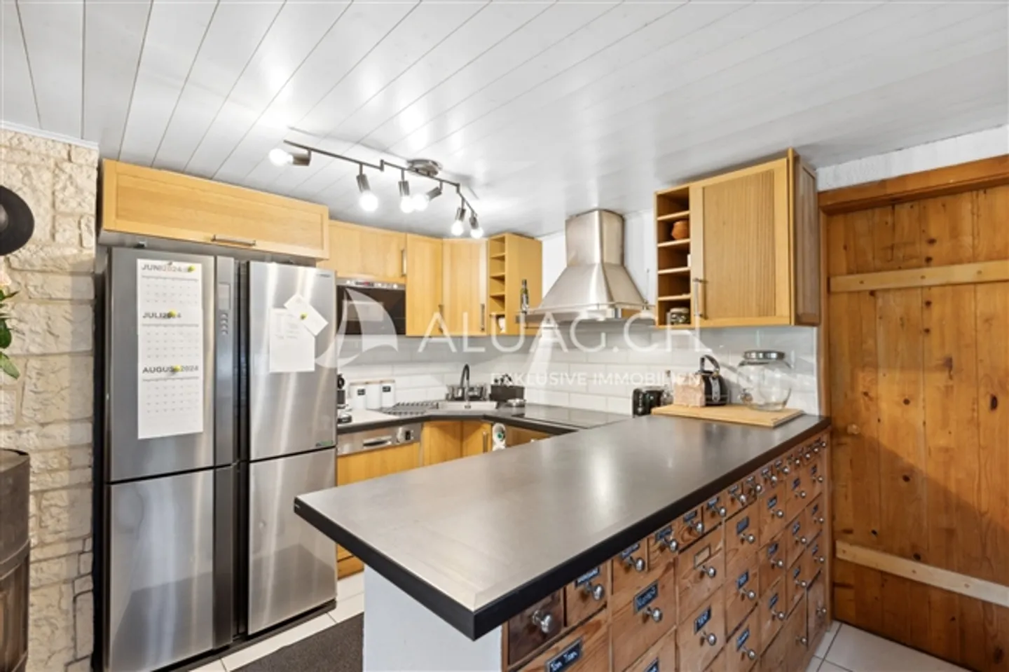 RENOVATED CUSTOM HOUSE AS IDYLLIC OASIS - Photo 7 of 16