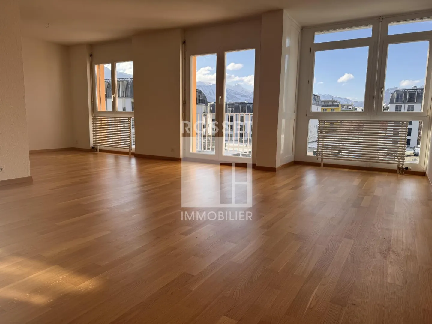 Appartamento 3.5 stanze al 3° piano - Foto 2 di 7