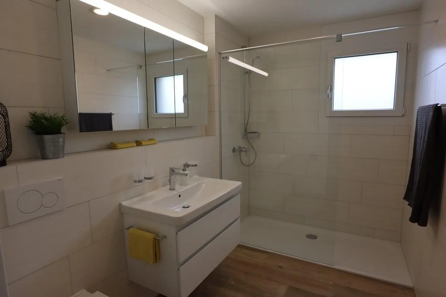 Appartamento moderno in una posizione tranquilla - Foto 3 di 8