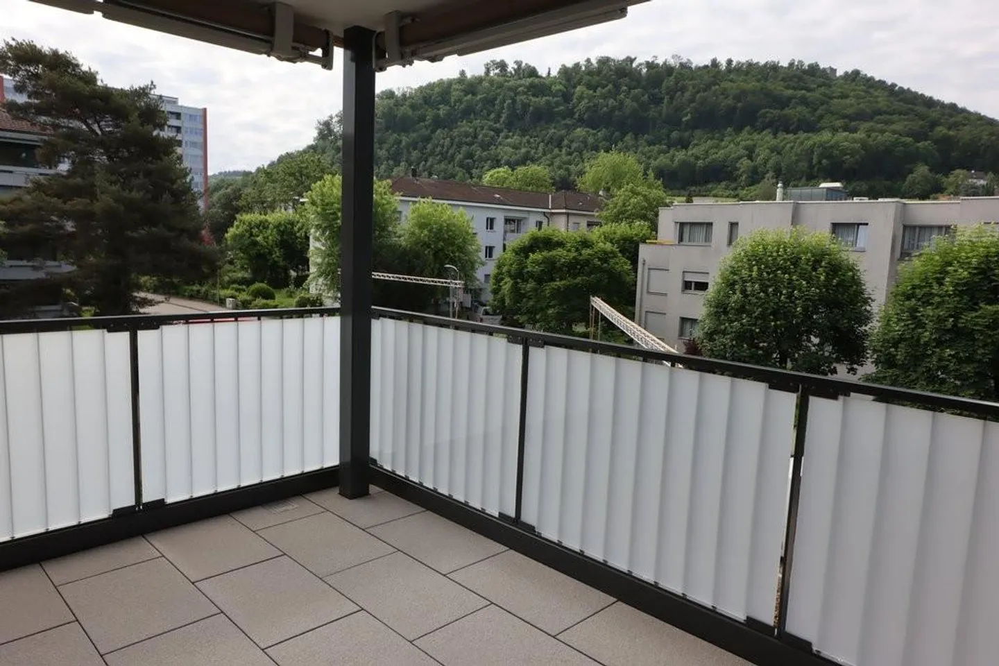 Appartamento moderno in una posizione tranquilla - Foto 7 di 8