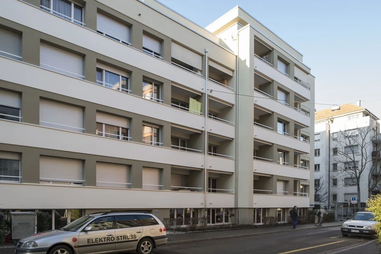 RENT WITHOUT DEPOSIT - Attractive apartment in a central location in Basel - Photo 1 of 5