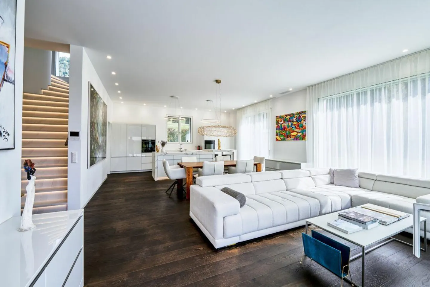 Private Luxury with a View - Photo 7 of 12