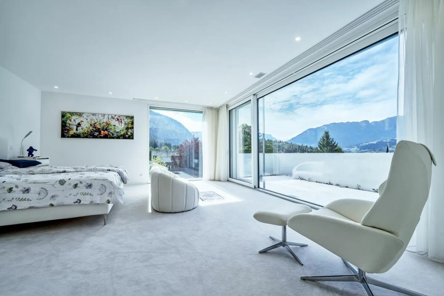 Private Luxury with a View - Photo 9 of 12