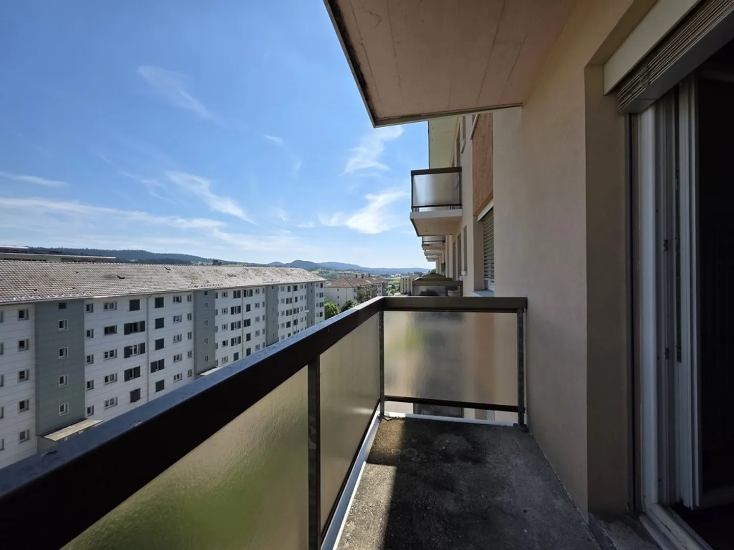 APPARTAMENTO DI 3 LOCALI CON BALCONE - Foto 6 di 6