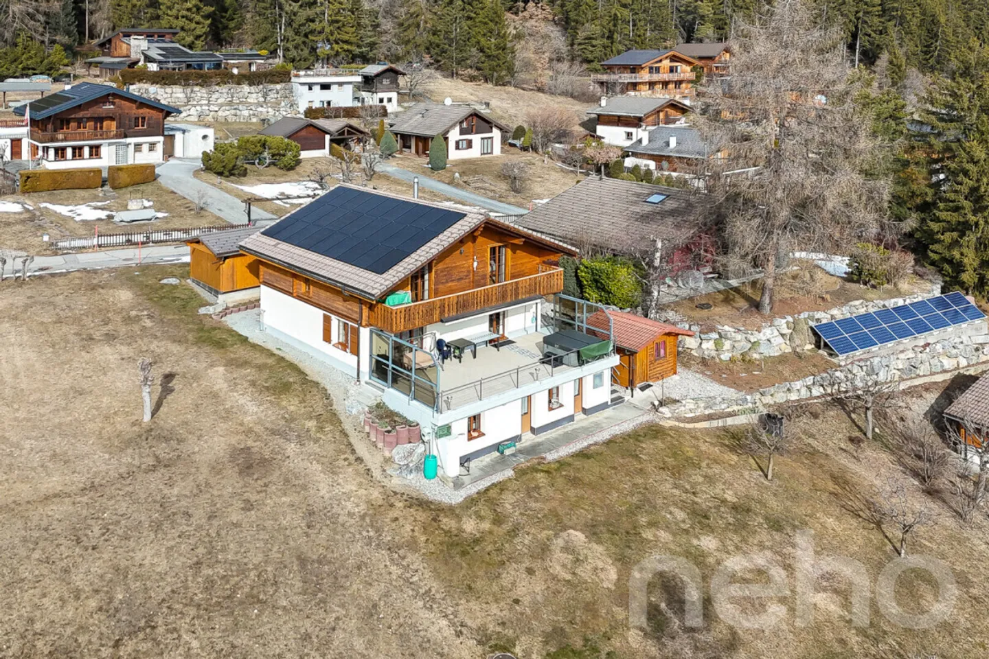 Magnificent exceptional chalet on the heights of Savièse - Photo 1 of 12