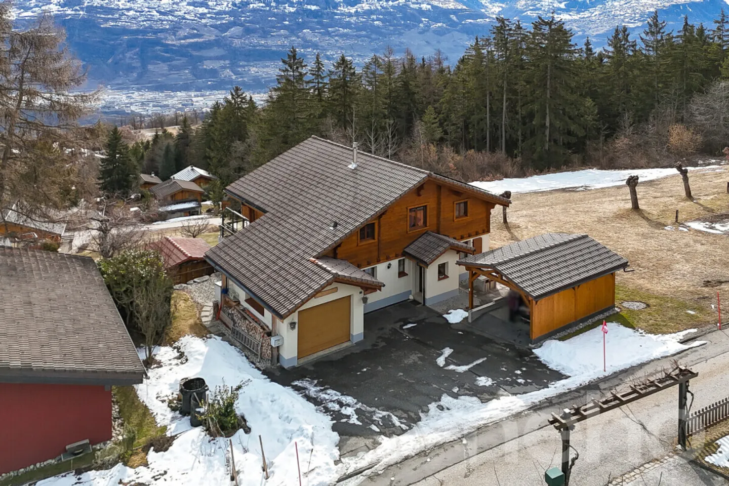 Magnificent exceptional chalet on the heights of Savièse - Photo 2 of 12