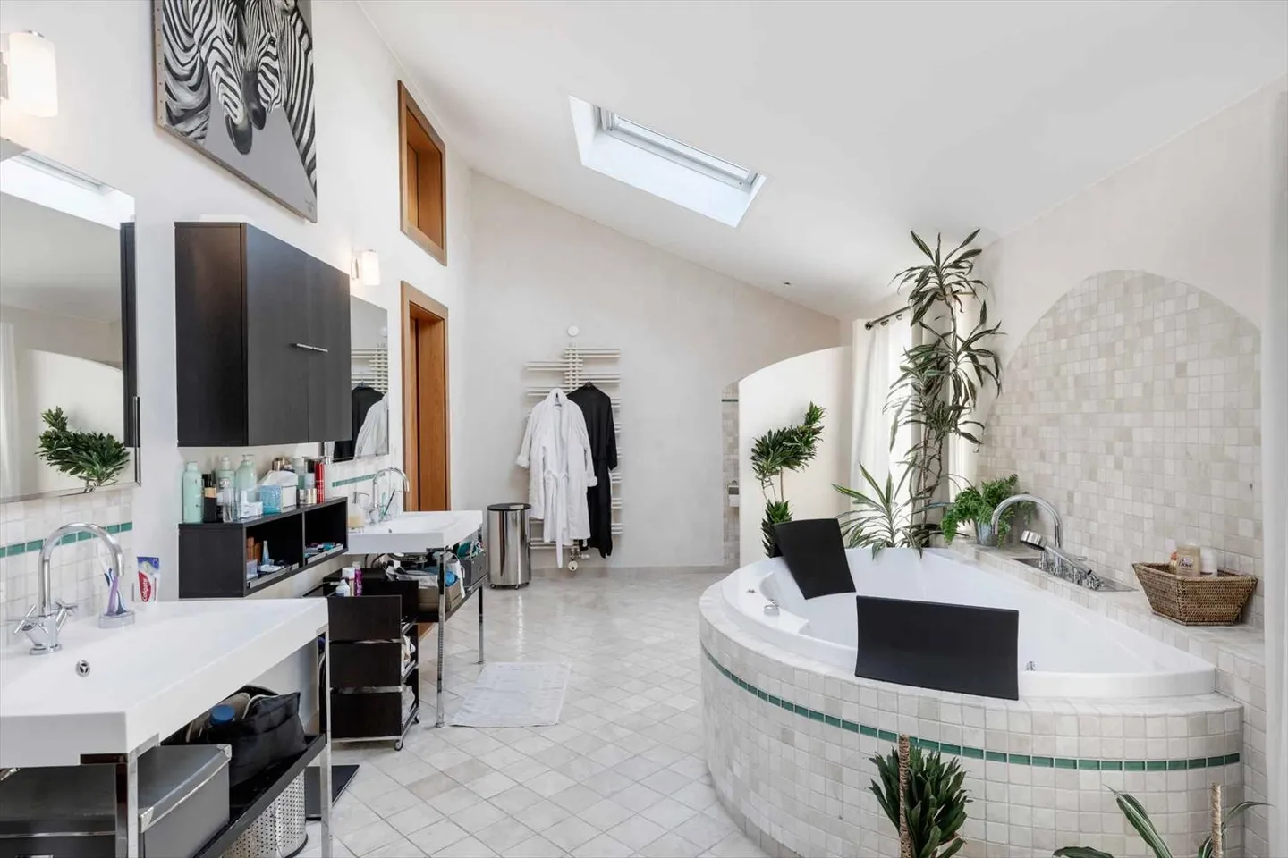 Dorfhaus von 580 m² - Foto 8 von 11