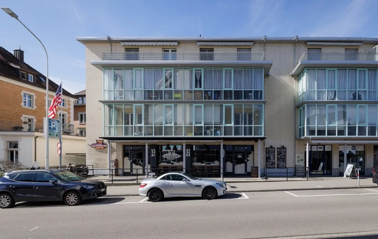 Office space for rent - Photo 1 of 6