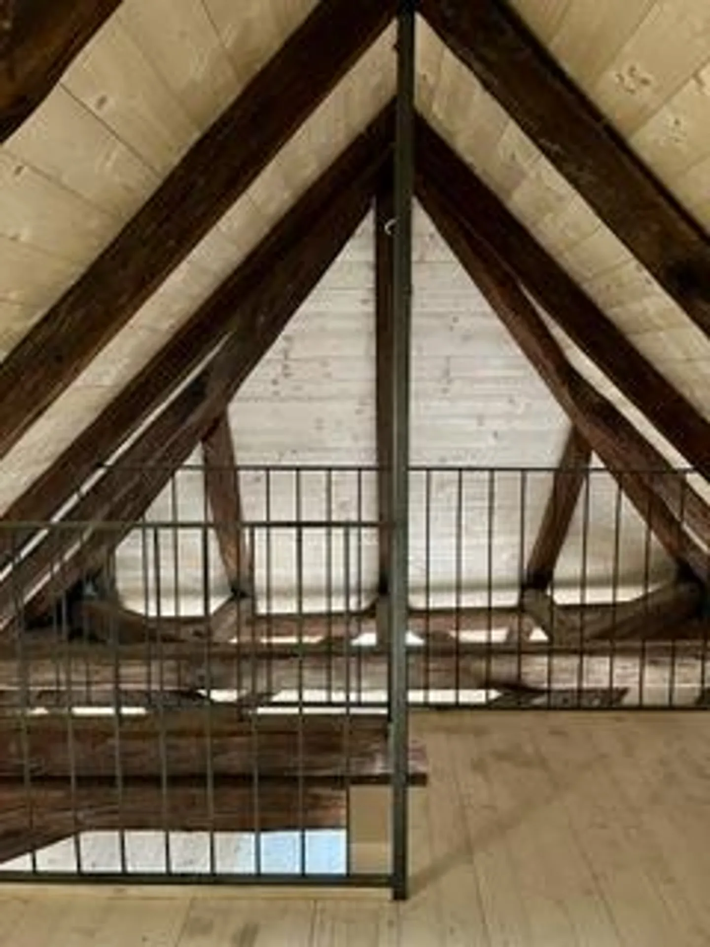 Traumhafte Dach-Loft mit Galerie & Balkon - Erstvermietung - Foto 13 von 16