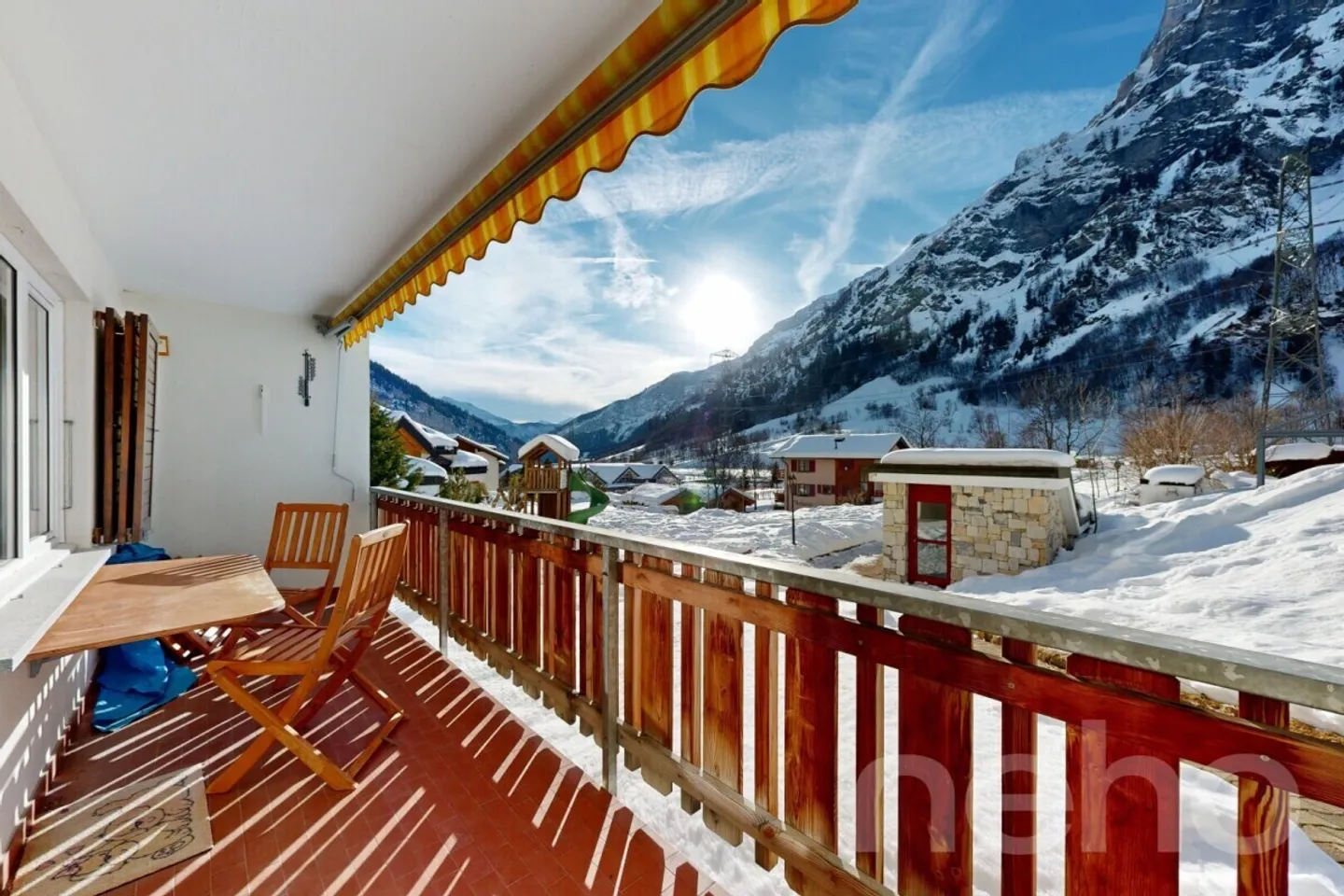 Charmante Wohnung in den Alpen - Foto 2 von 12