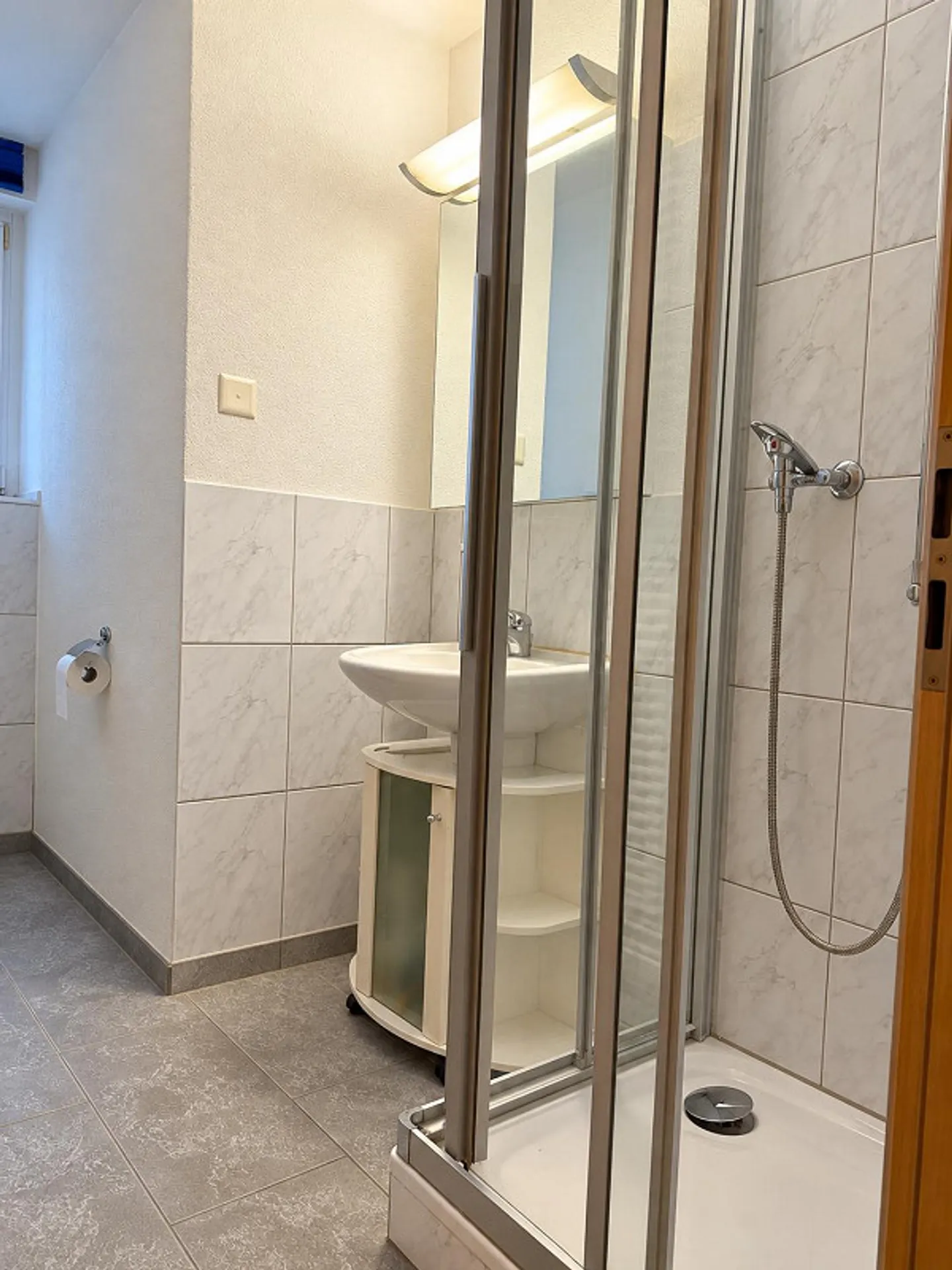 3-room apartment in a central location with a large balcony - Photo 5 of 7