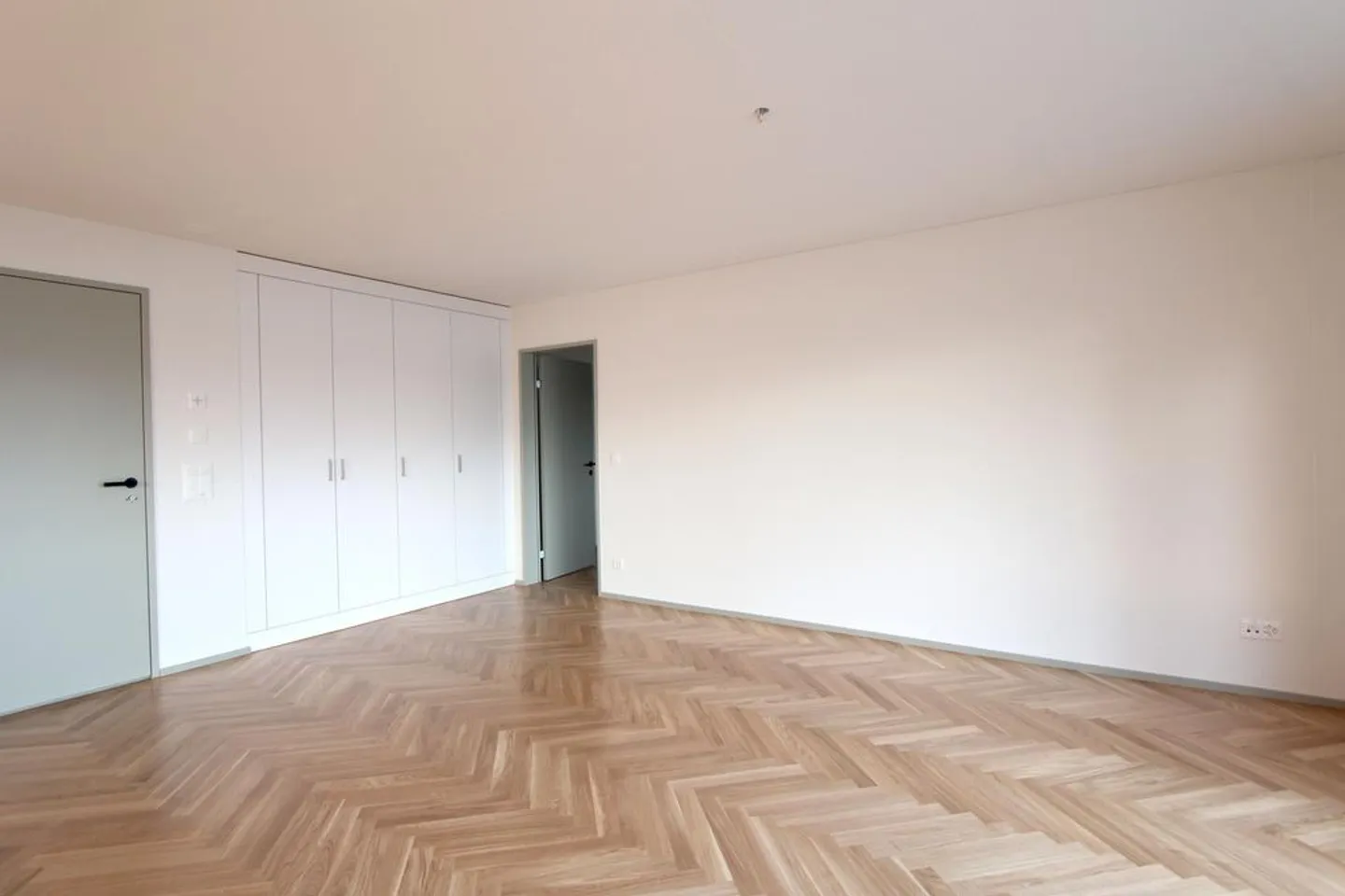 Appartamento attraente con 2 camere da letto con terrazza e vista lago a Meilen - Foto 2 di 7