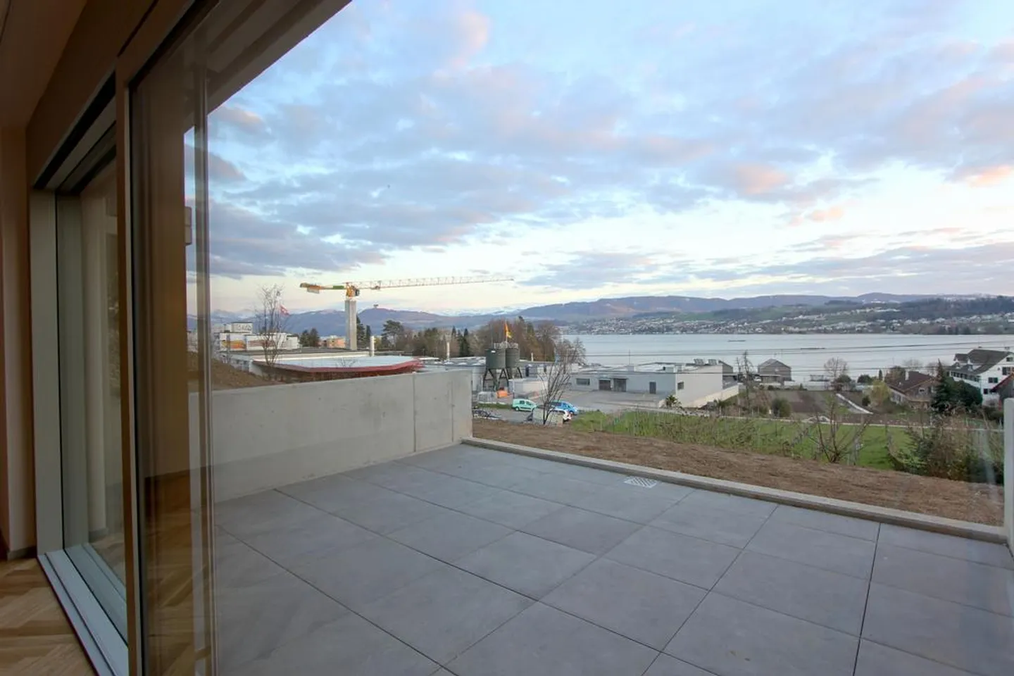 Appartamento attraente con 2 camere da letto con terrazza e vista lago a Meilen - Foto 6 di 7
