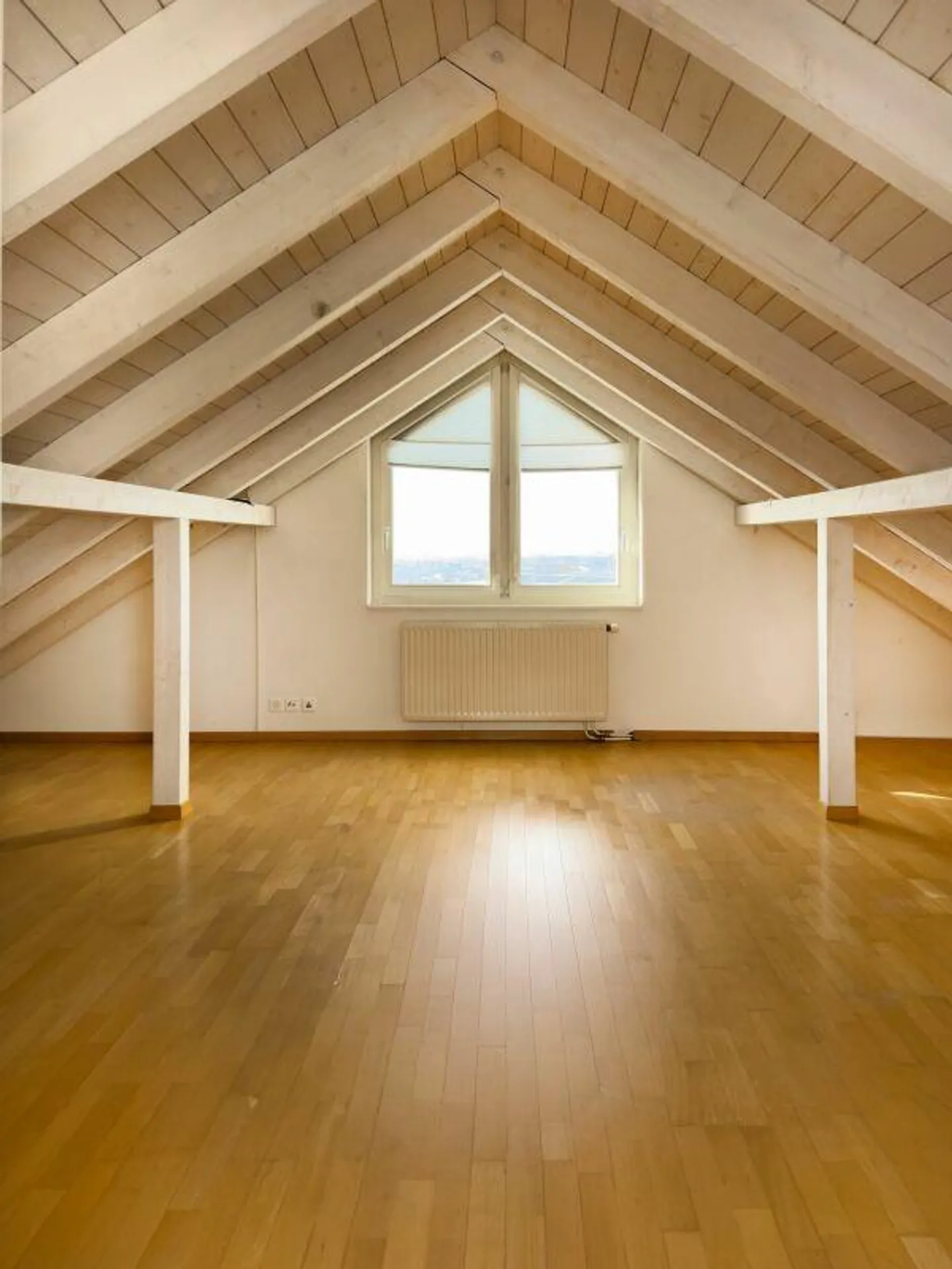 Spacious 6.5-room single-family house with beautiful garden in a privileged location - Photo 20 of 28