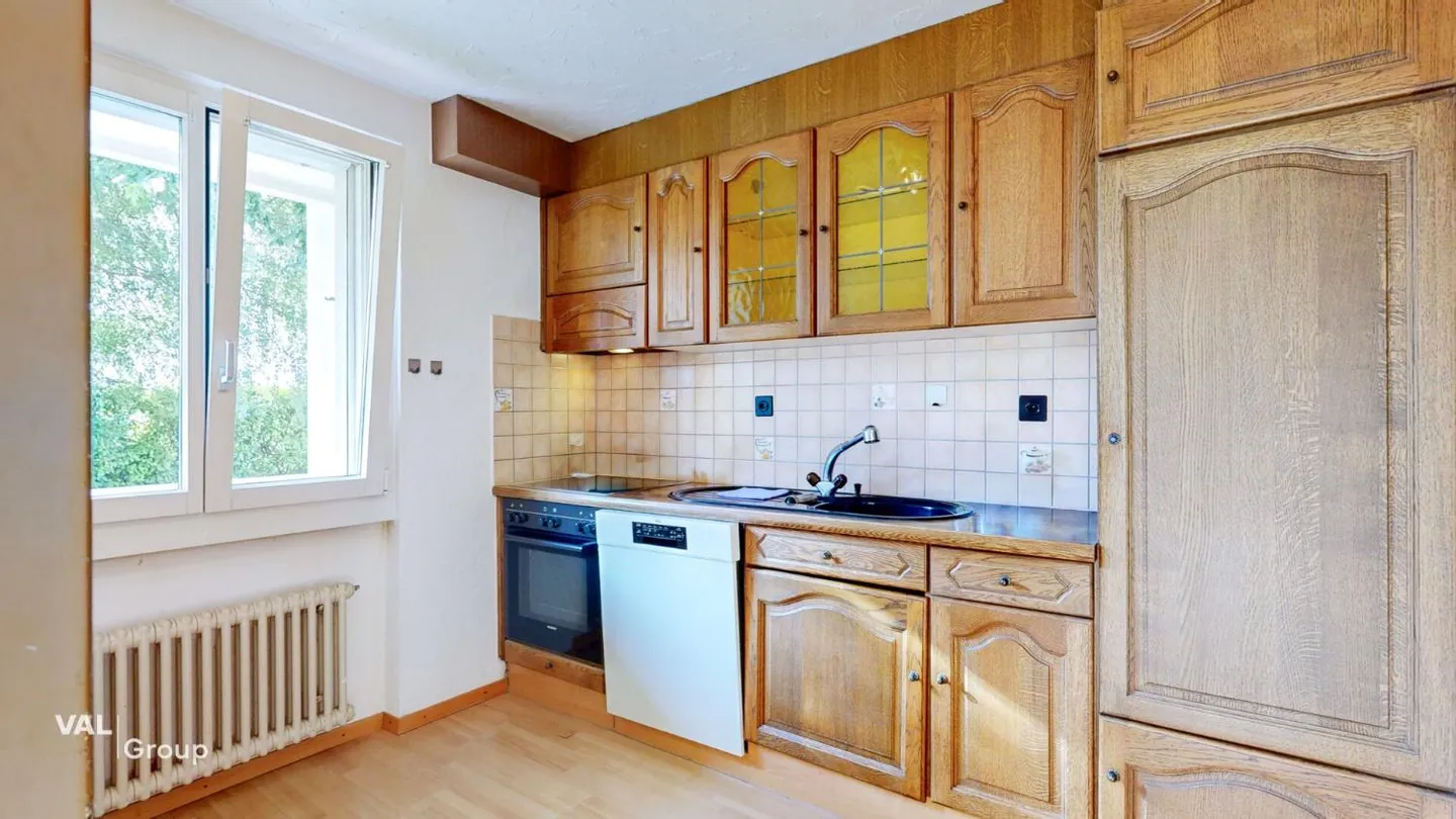 Attractive Opportunity in the Heart of Naters - Photo 2 of 13