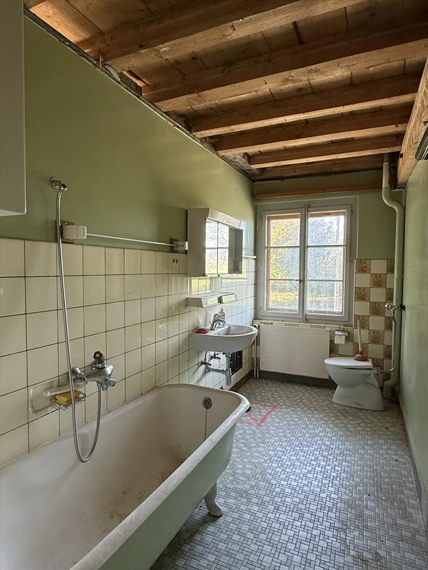 6-room house - Photo 14 of 16