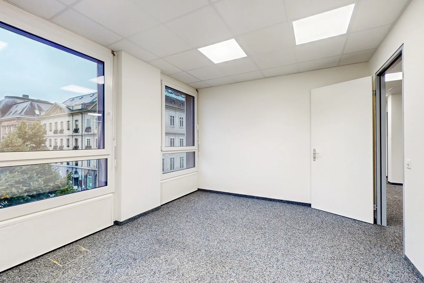 Belle surface lumineuse dans le coeur de Fribourg - Photo 5 sur 8