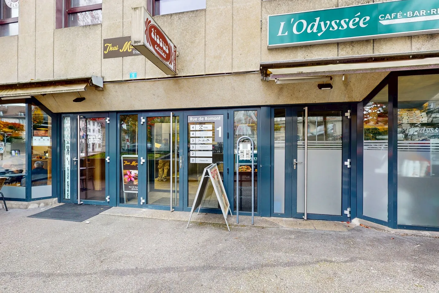 Belle surface lumineuse dans le coeur de Fribourg - Photo 2 sur 8