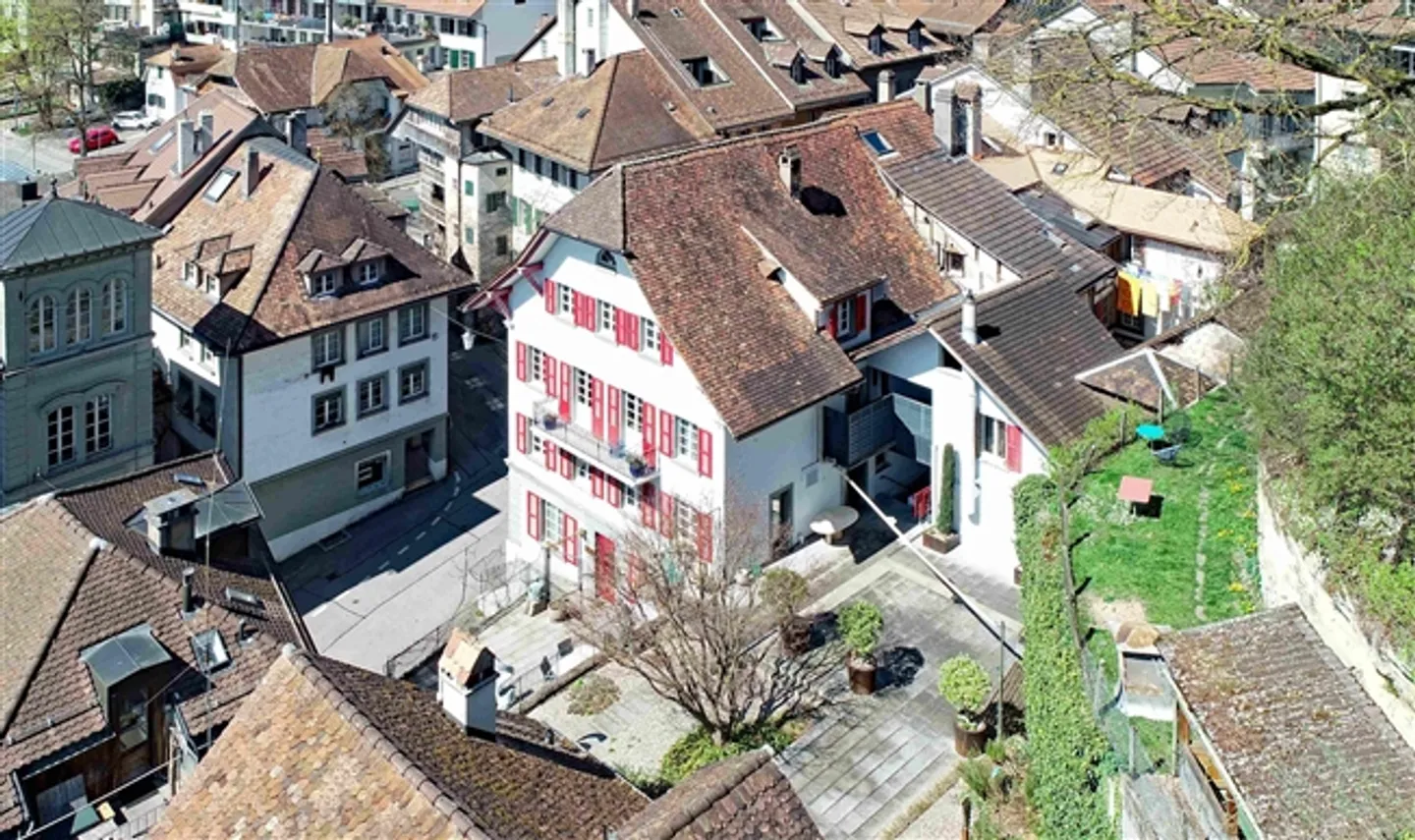 «Ä ehrwürdigi Autstadt-Liegeschaft mit huufe Potenzial und ere ärdeschöne Gartealag» - Foto 6 von 20