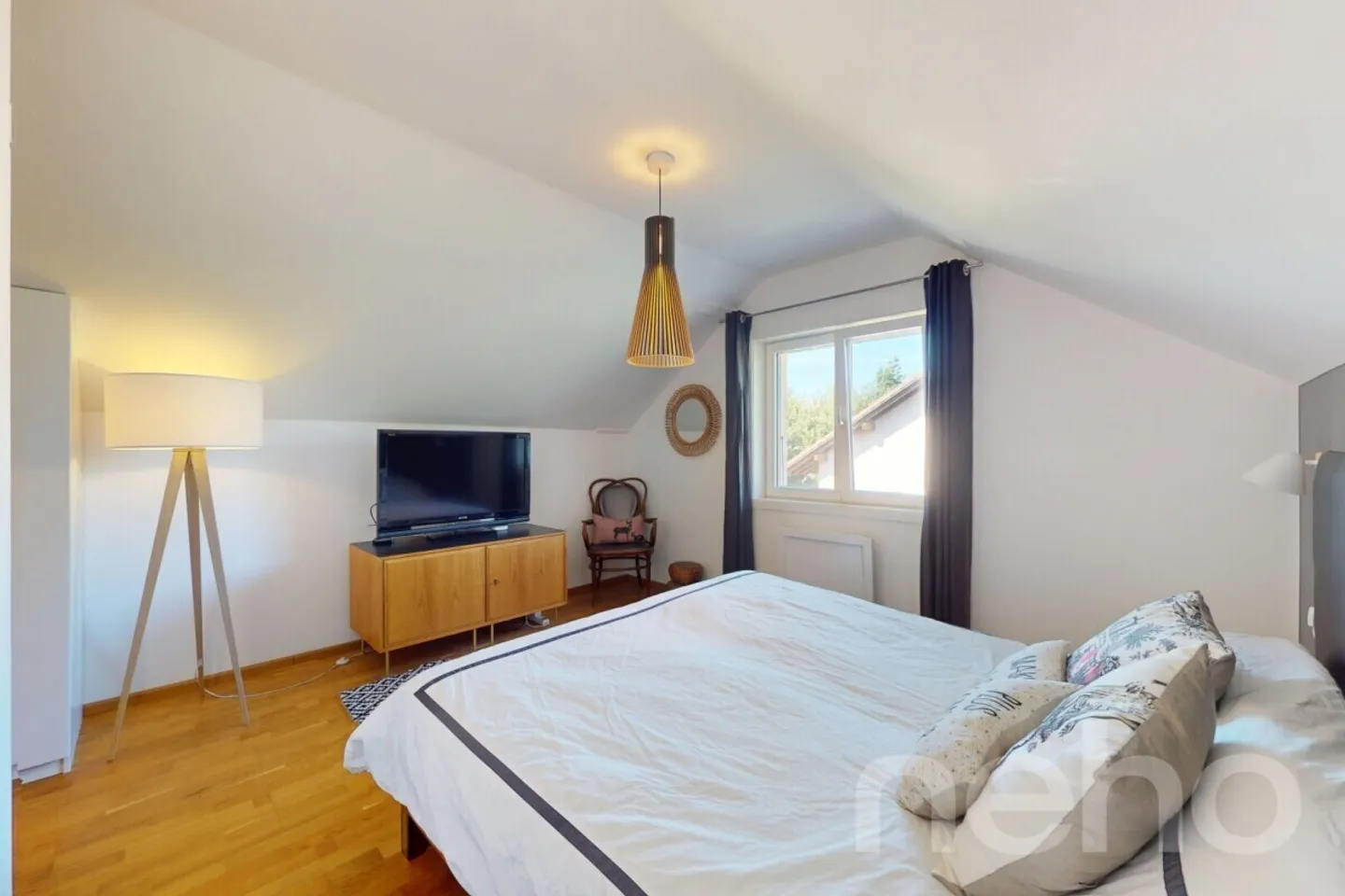 Belle villa familiale de 6,5 pièces, soigneusement rénovée - Photo 5 sur 12