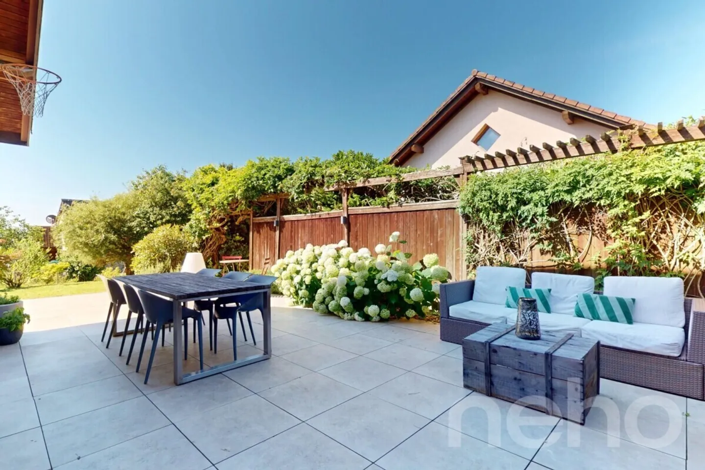 Belle villa familiale de 6,5 pièces, soigneusement rénovée - Photo 12 sur 12