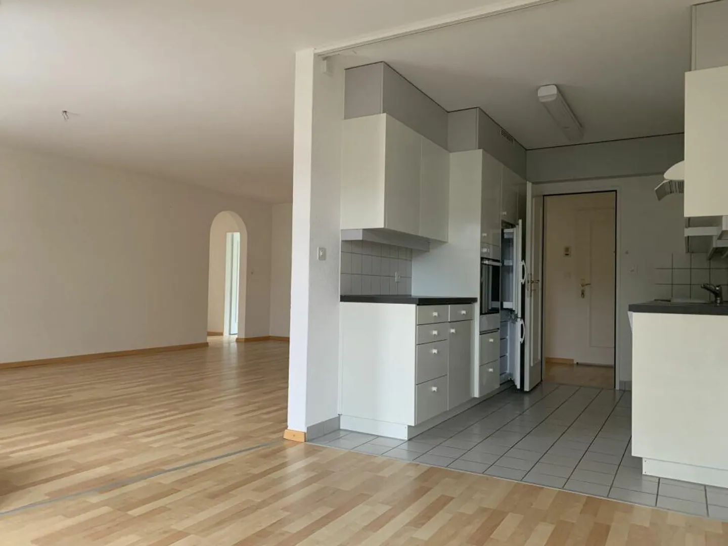 Appartement 4 1/2 pièces 1er étage à Saint-Gall - Photo 2 sur 7