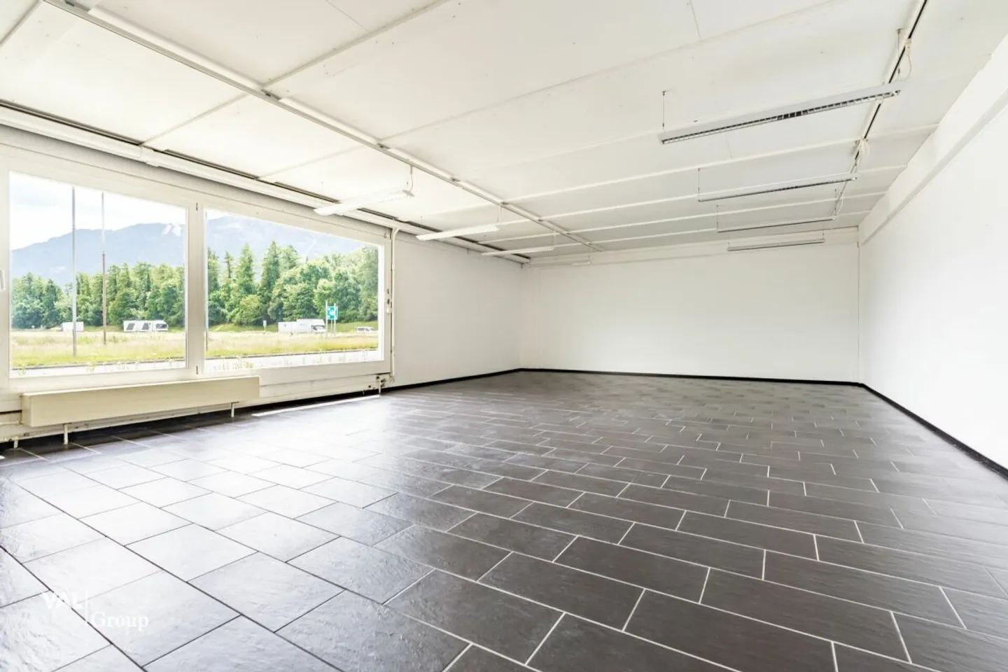 Zu vermieten: Moderner und heller Bürokomplex - 1'200 m² in Aigle - Foto 18 von 19