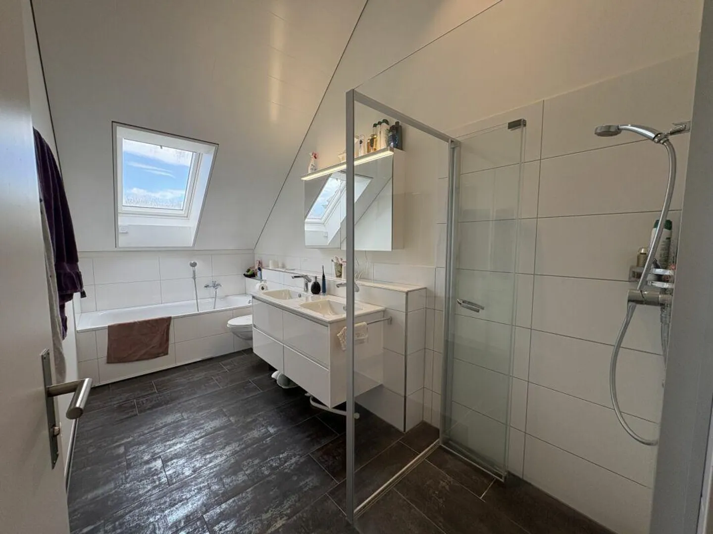 Modern Maisonette Apartment - Photo 5 of 10