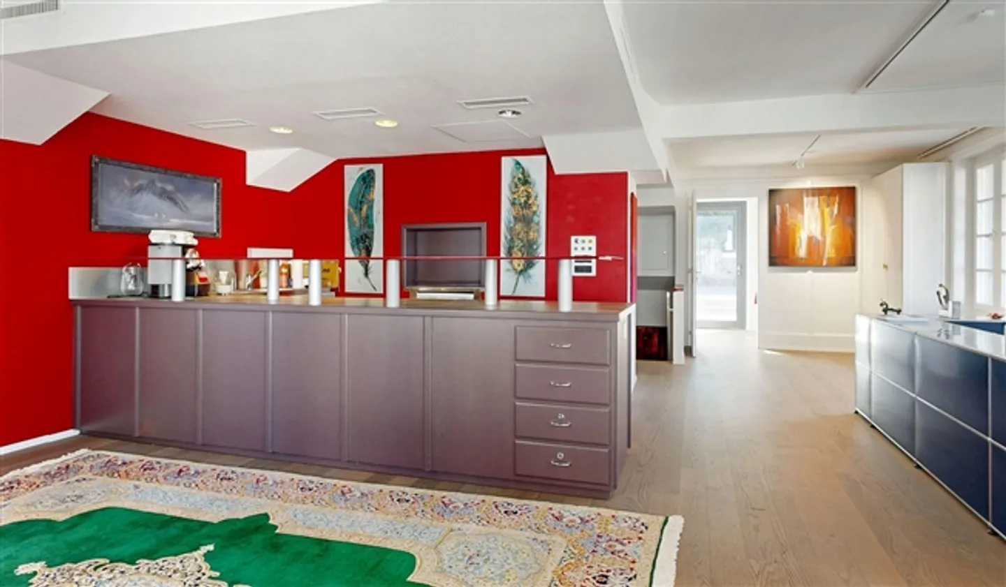 «Ä ehrwürdigi Autstadt-Liegeschaft mit huufe Potenzial und ere ärdeschöne Gartealag» - Foto 11 von 20