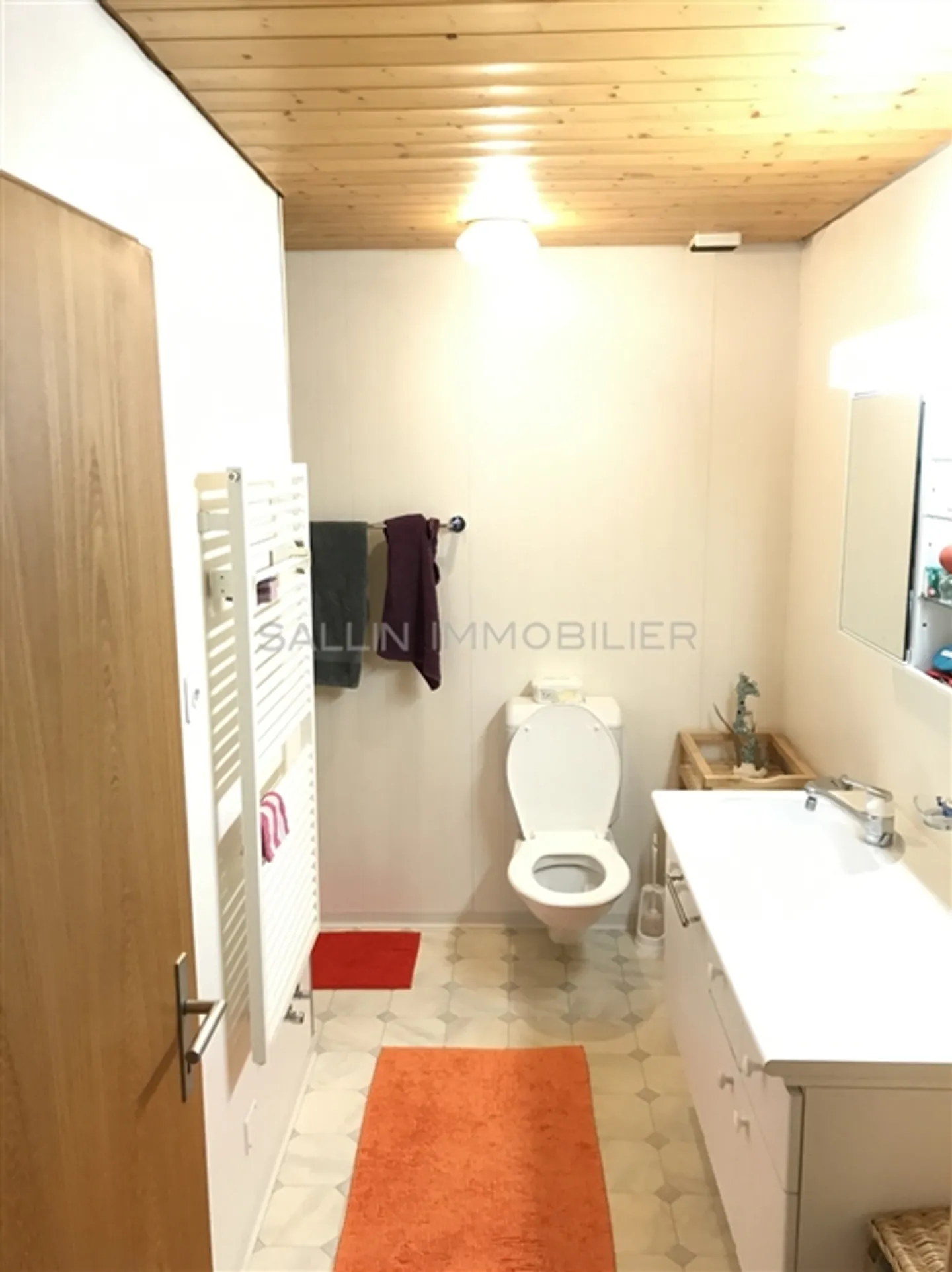 Charming 71/2 Room Duplex - Photo 13 of 16