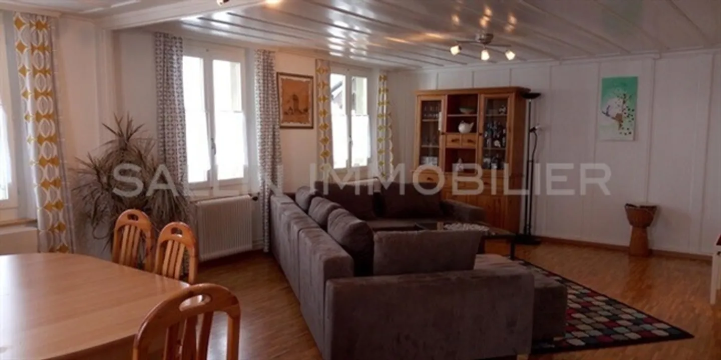 Charming 71/2 Room Duplex - Photo 10 of 16