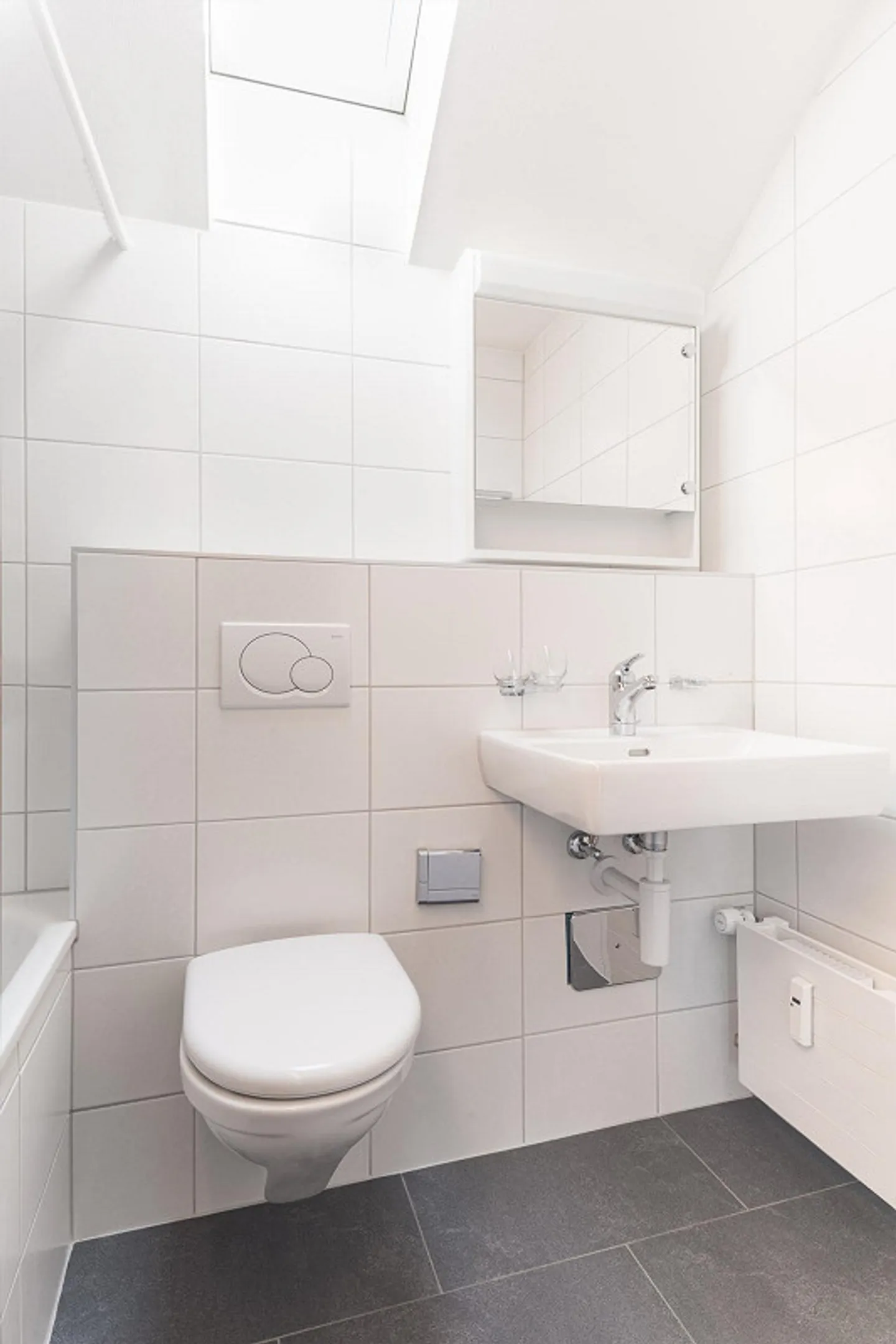 Moderne Dachwohnung mit Terrasse - Foto 6 von 11