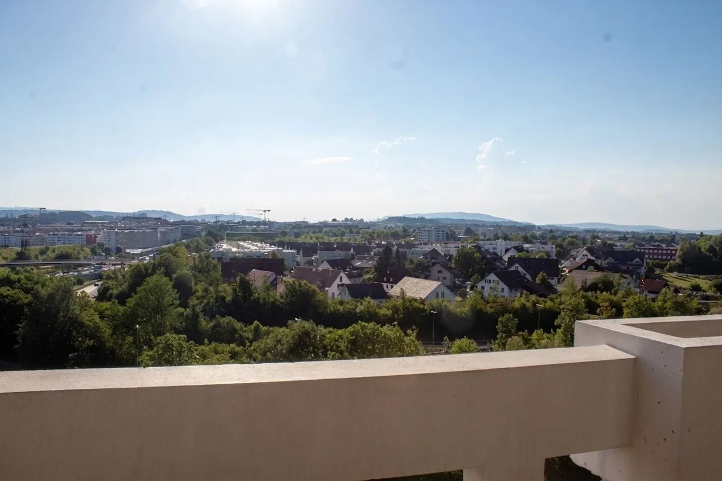 Vie urbaine avec vue - Photo 7 sur 8