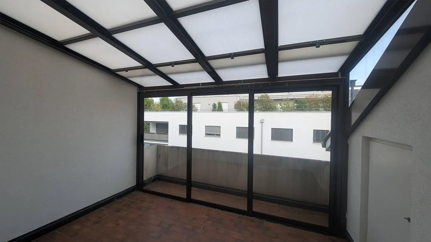 Appartement sous les combles charmant avec cheminée et balcon vitré - Photo 7 sur 7