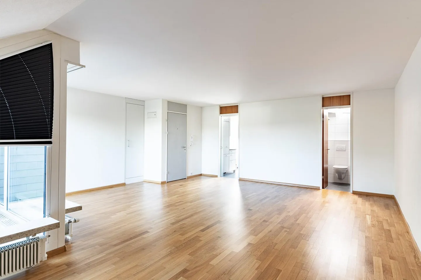 Moderne Dachwohnung mit Terrasse - Foto 9 von 11