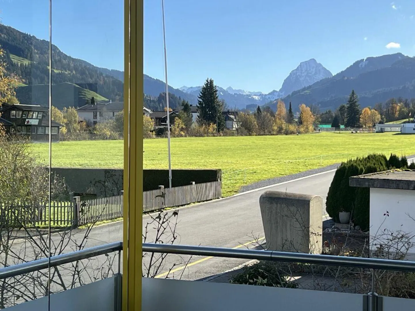 Exklusives Wohnerlebnis mit Stil - in Gehdistanz zum Zentrum von Einsiedeln - Photo 21 of 22