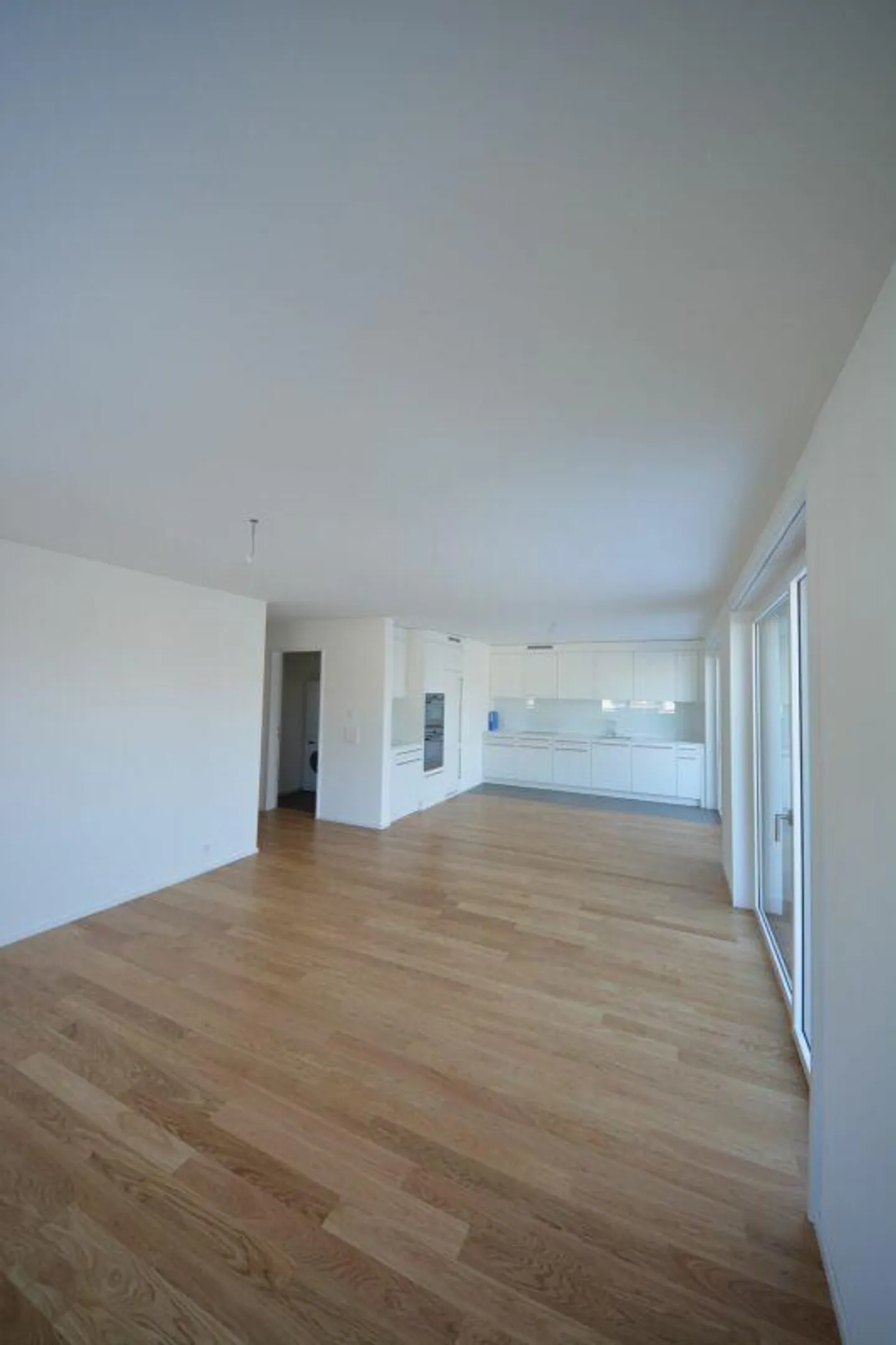 Appartement Attique Moderne Près de la Ville - Photo 4 sur 14