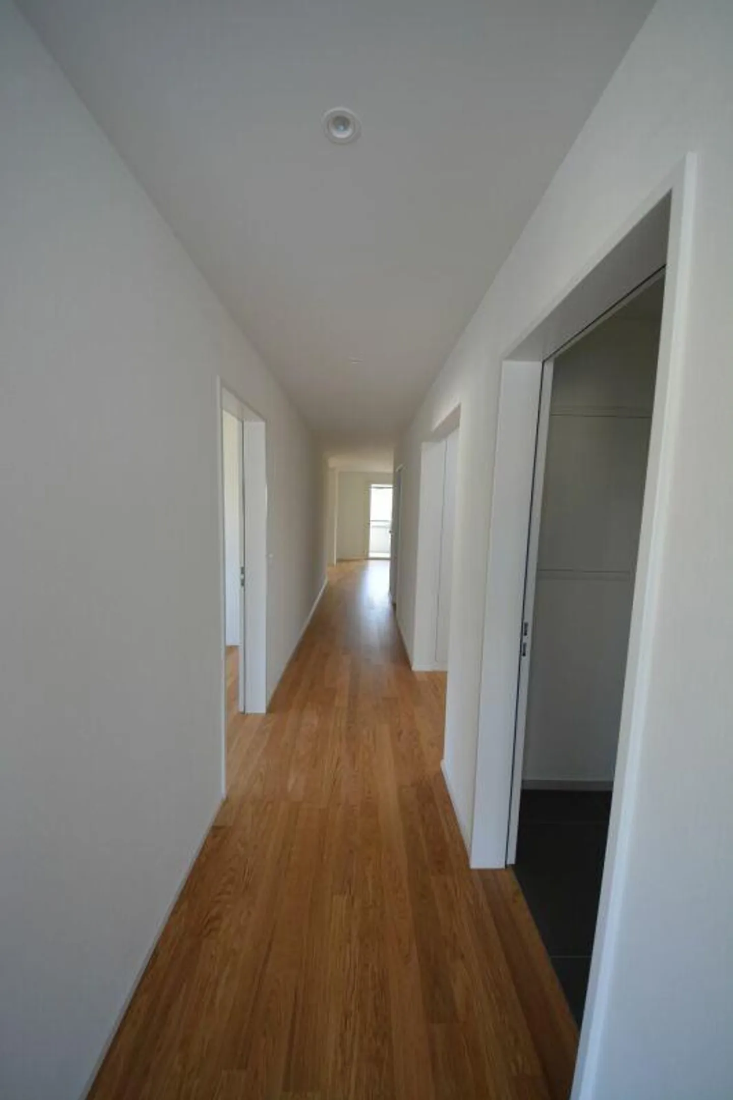 Appartement Attique Moderne Près de la Ville - Photo 7 sur 14