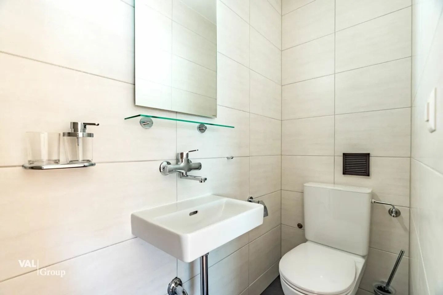 Lichtdurchflutete Wohnung mit Talsicht in familienfreundlichem Quartier - Foto 14 von 24