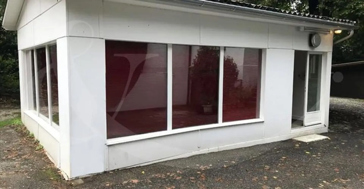 Spazio ufficio in affitto - Foto 3 di 10