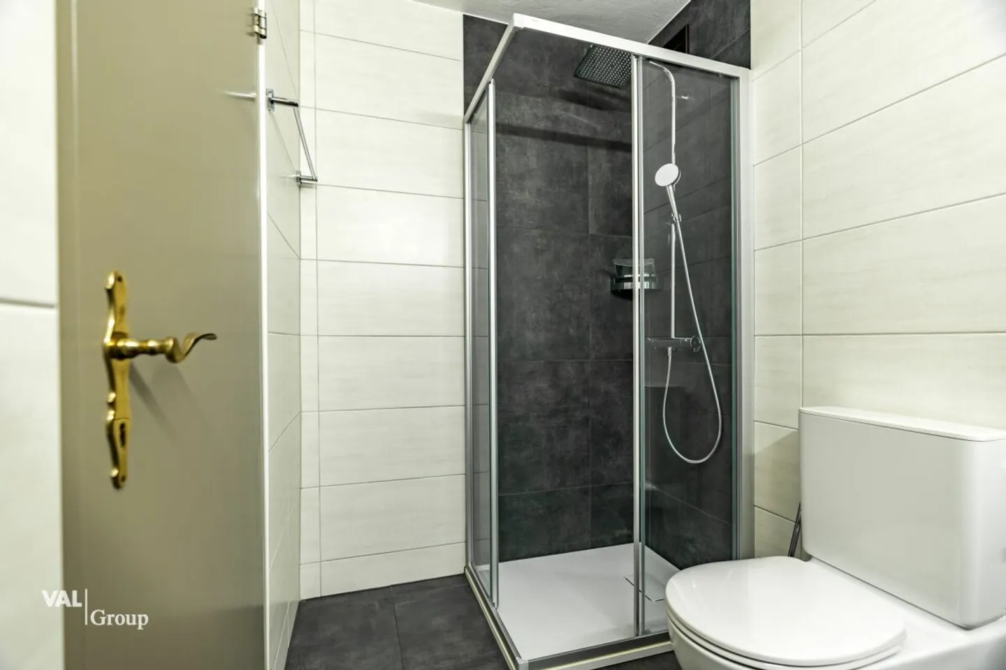 Lichtdurchflutete Wohnung mit Talsicht in familienfreundlichem Quartier - Foto 16 von 24